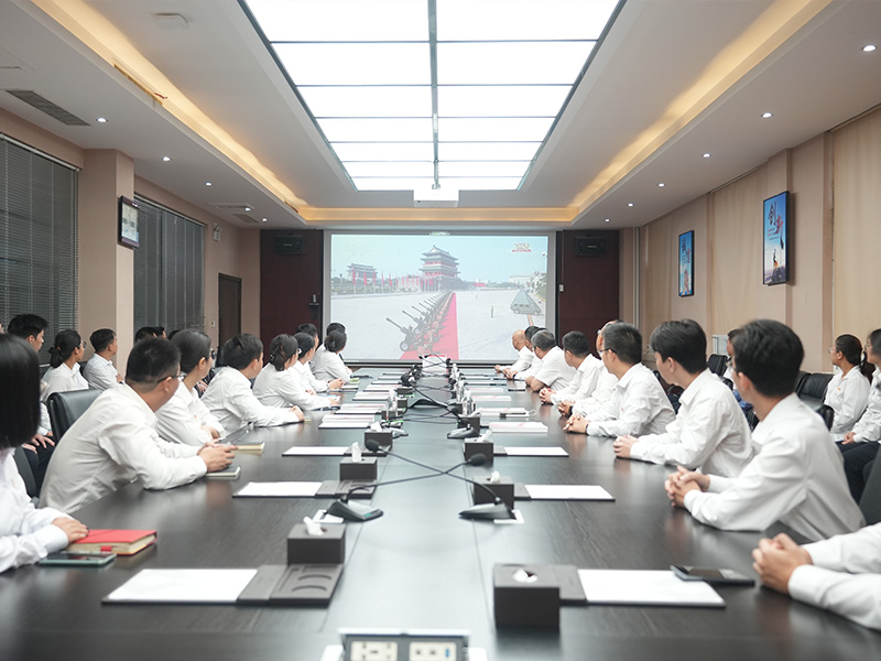 弘扬伟大抗战精神，凝心聚力砥砺前行—纽科伦公司党委组织集中收看纪念中国人民抗日战争暨世界反法西斯战争胜利80周年大会！